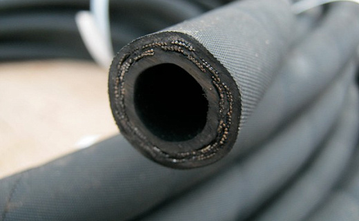 Соединение рукавов высокого давления